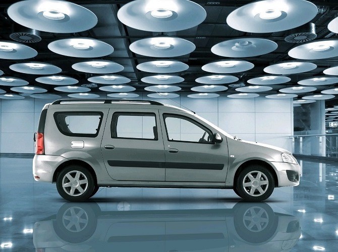 Продажи LADA Largus выросли на 53%